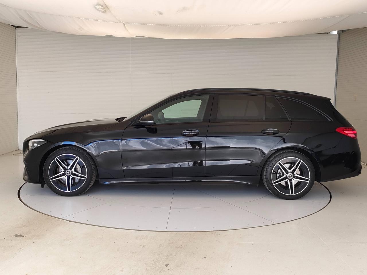 Mercedes-Benz Classe C-S206 SW 2021 - C SW 220 d mhev AMG Line Advanced 197cv auto