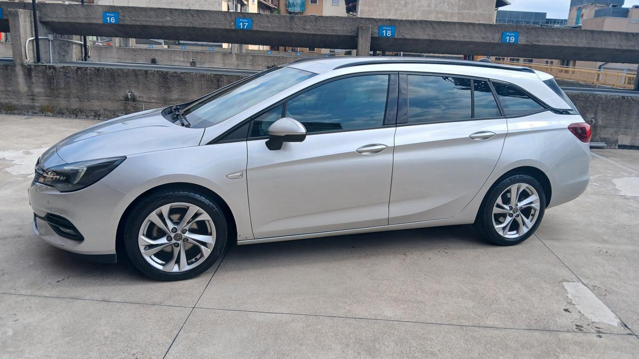 Opel Astra 1.5 CDTI 105 CV S&S Sports Tourer Business Elegance
