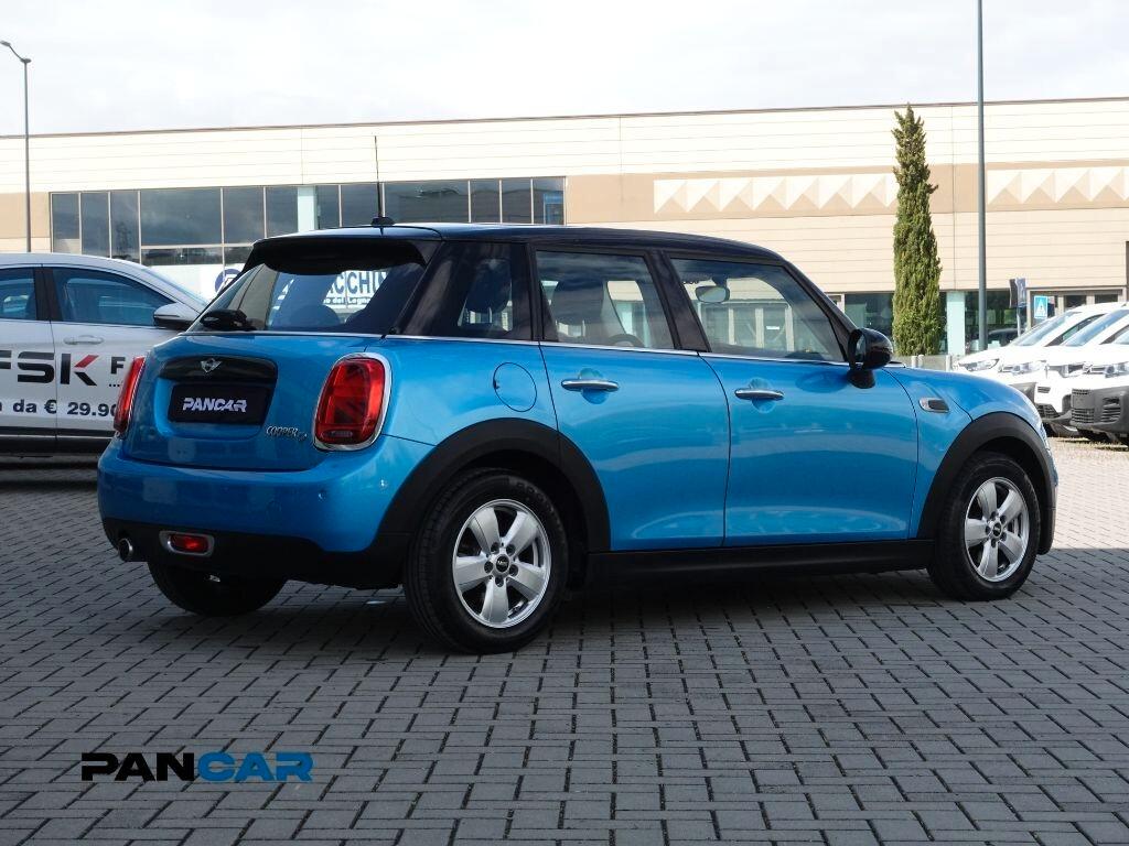 MINI 1.5 Cooper D 5p auto