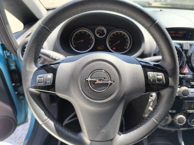OPEL Corsa 1.2 5 porte ADATTA A NEOPATENTATO