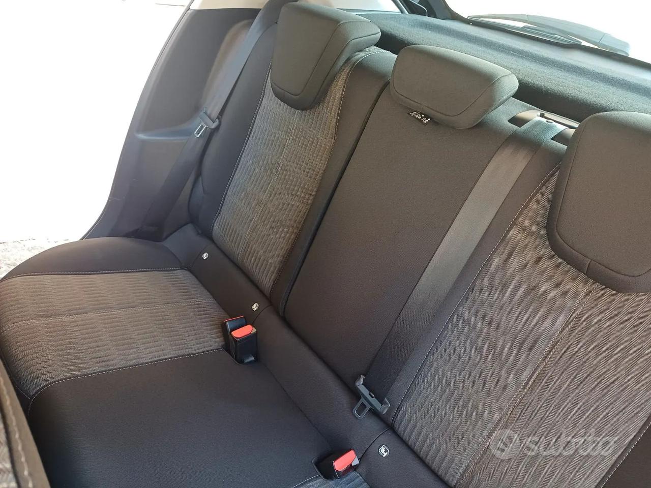 Opel corsa 1.2 Benz.Cv 75 Edition