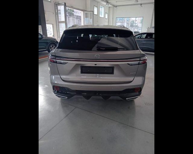 MG HS NEW 1.5 T DCT COM