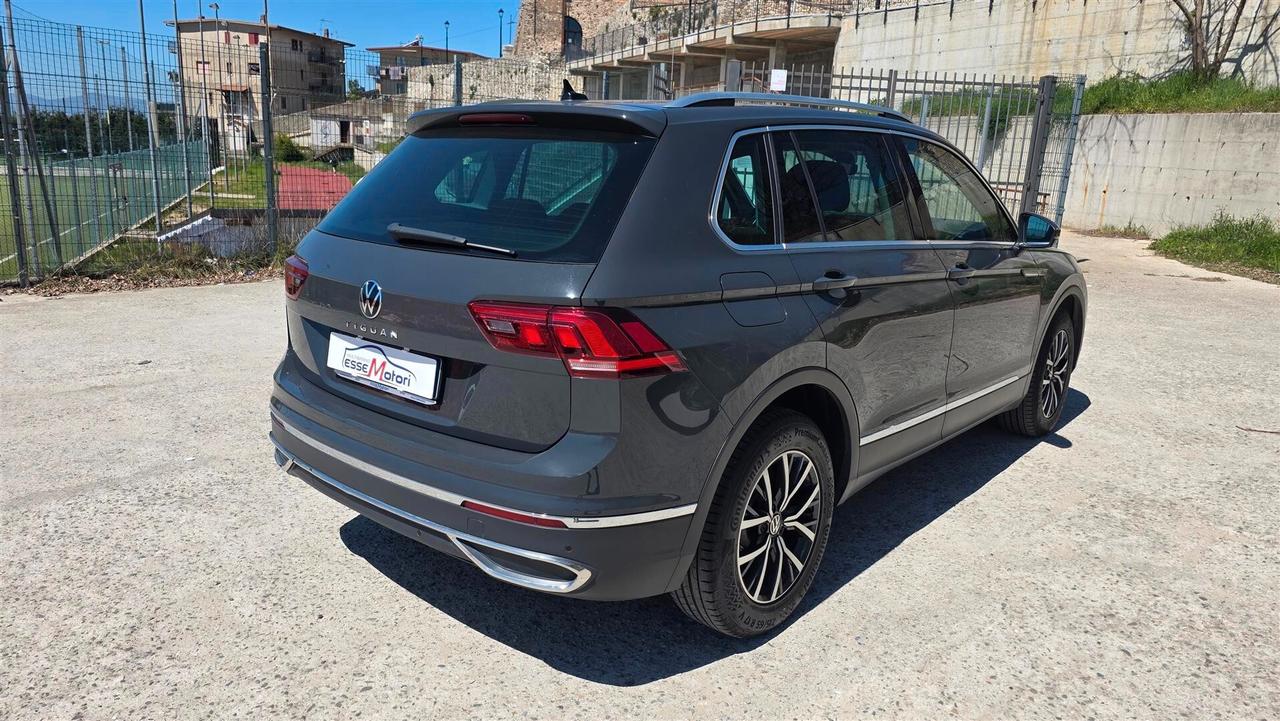 Volkswagen Tiguan 2.0 TDI 150 CV SCR DSG Elegance