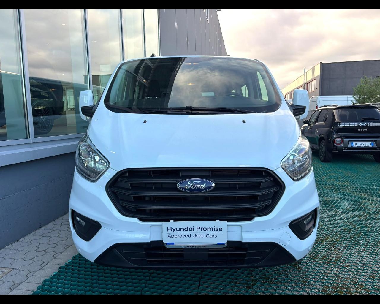 FORD Transit Custom 320 2018 - Transit Custom 320 2.0 tdci 150cv Trend combi L2H1 E6.2