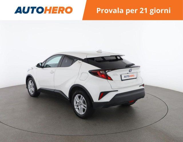 TOYOTA C-HR 1.8 Hybrid E-CVT Business
