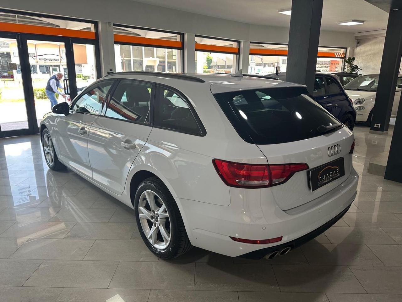 Audi A4 Business Sport 2.0 40 TDI