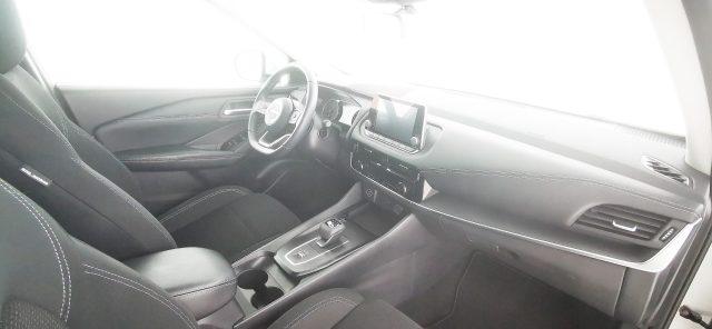 NISSAN Qashqai MHEV 158 CV Xtronic Business