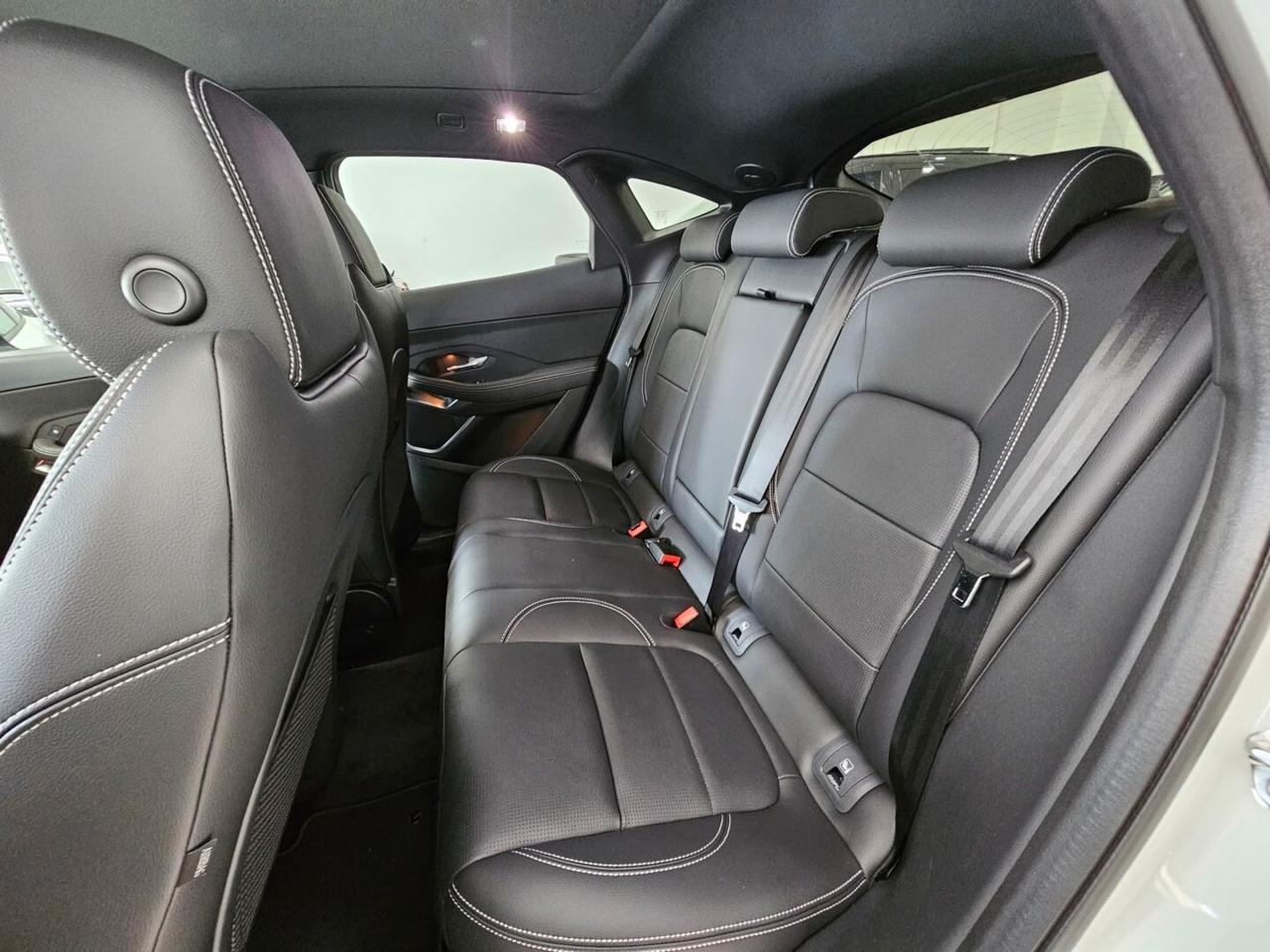 Jaguar E-Pace 2.0D I4 163 CV AWD Auto R-Dynamic SE