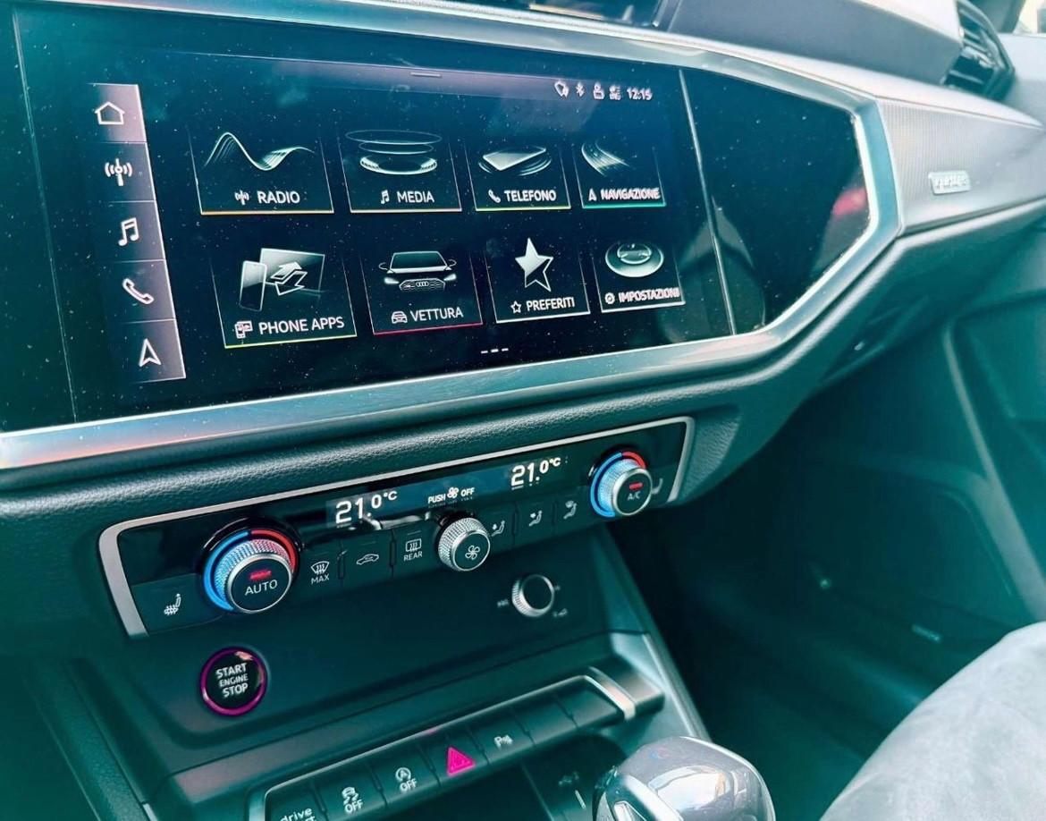 Audi RS Q3 SPORTBACK QUATTRO SONOS TETTO BLACK