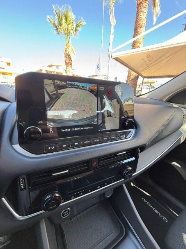 NISSAN Qashqai MHEV 158 CV Xtronic Business