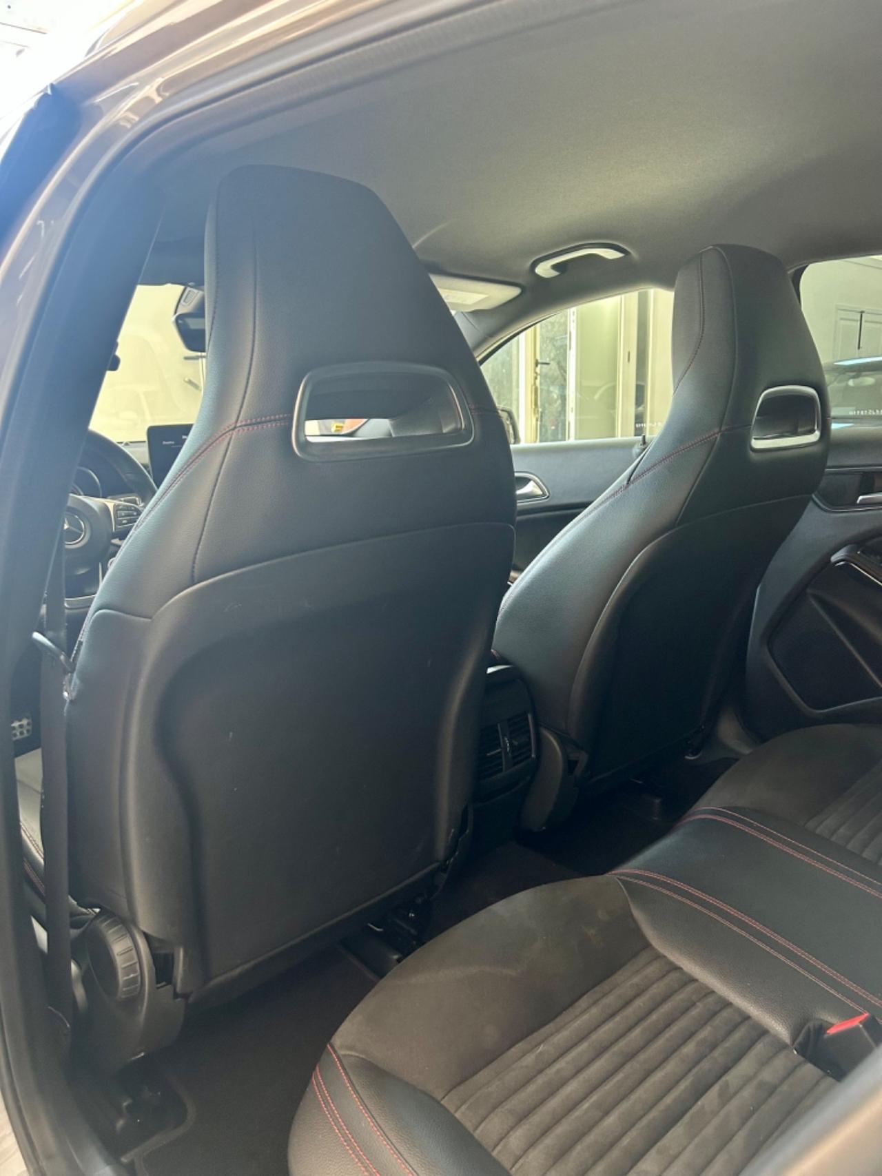 Mercedes GLA 200 d PREMIUM AMG 4Matic FINANZIABILE