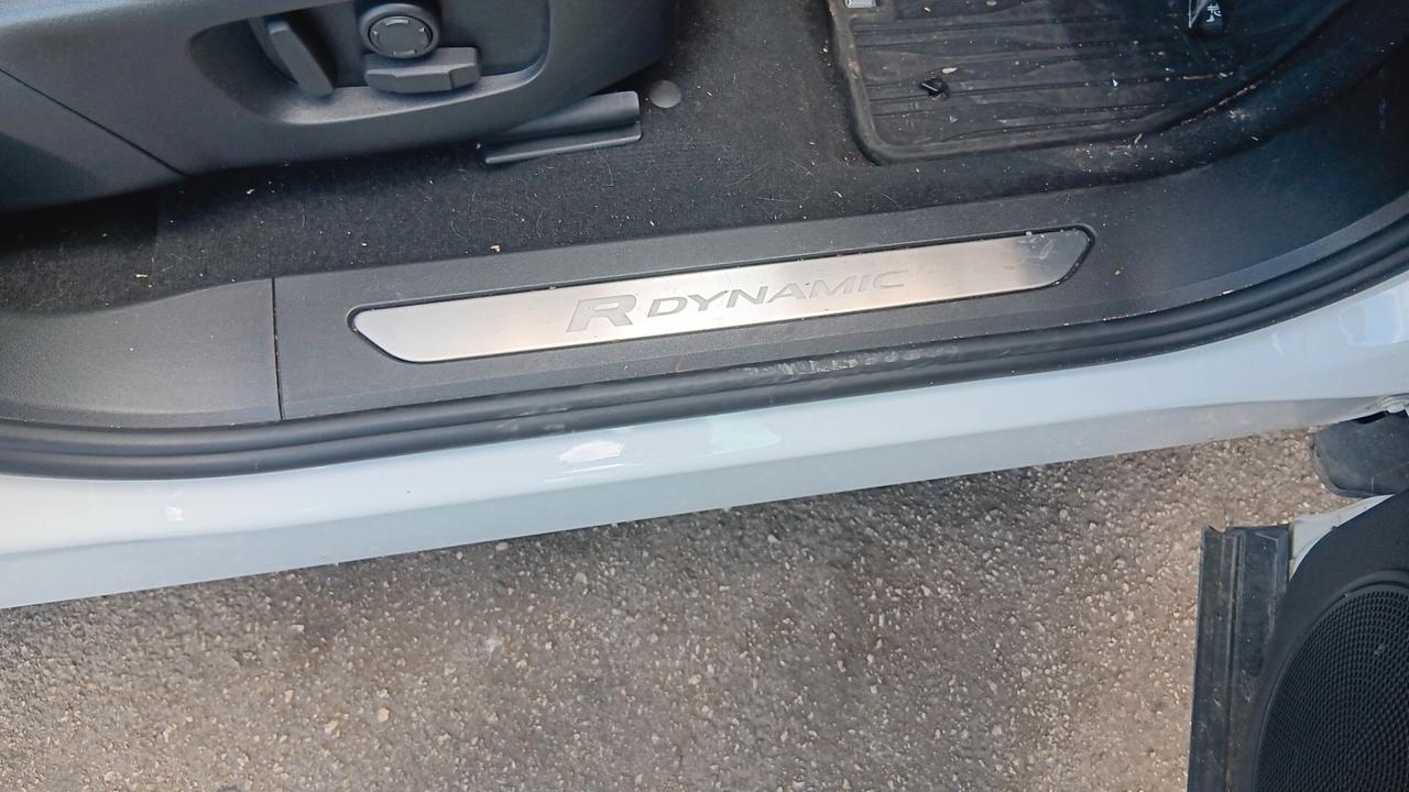 Land Rover Evoque incidentata sinistrata mondialcars 023