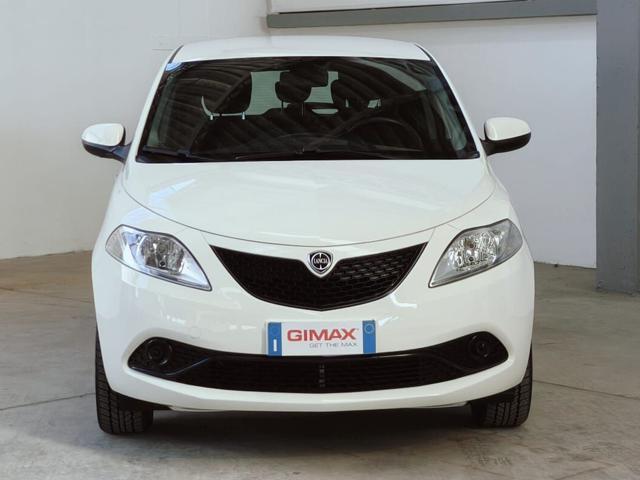 LANCIA Ypsilon 1.2 69 CV 5 porte S&S Gold