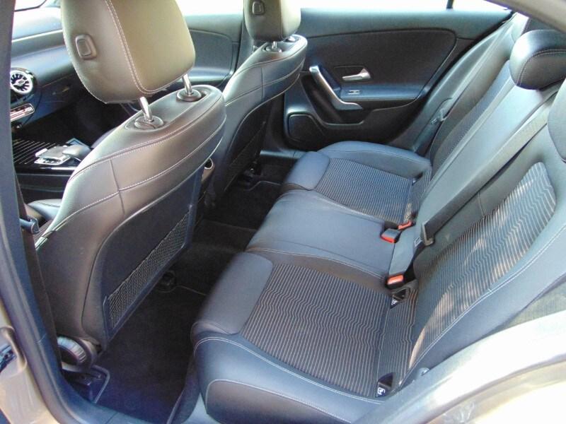 MERCEDES Classe A (W177) A 180 d Automatic ...