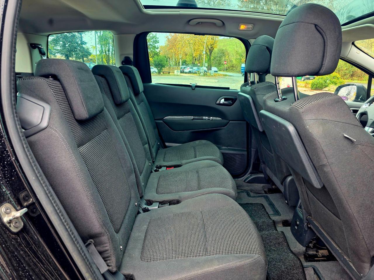 Peugeot 5008 1.6 HDi 115CV Allure 2013 E5B 7Posti Manuale NEO