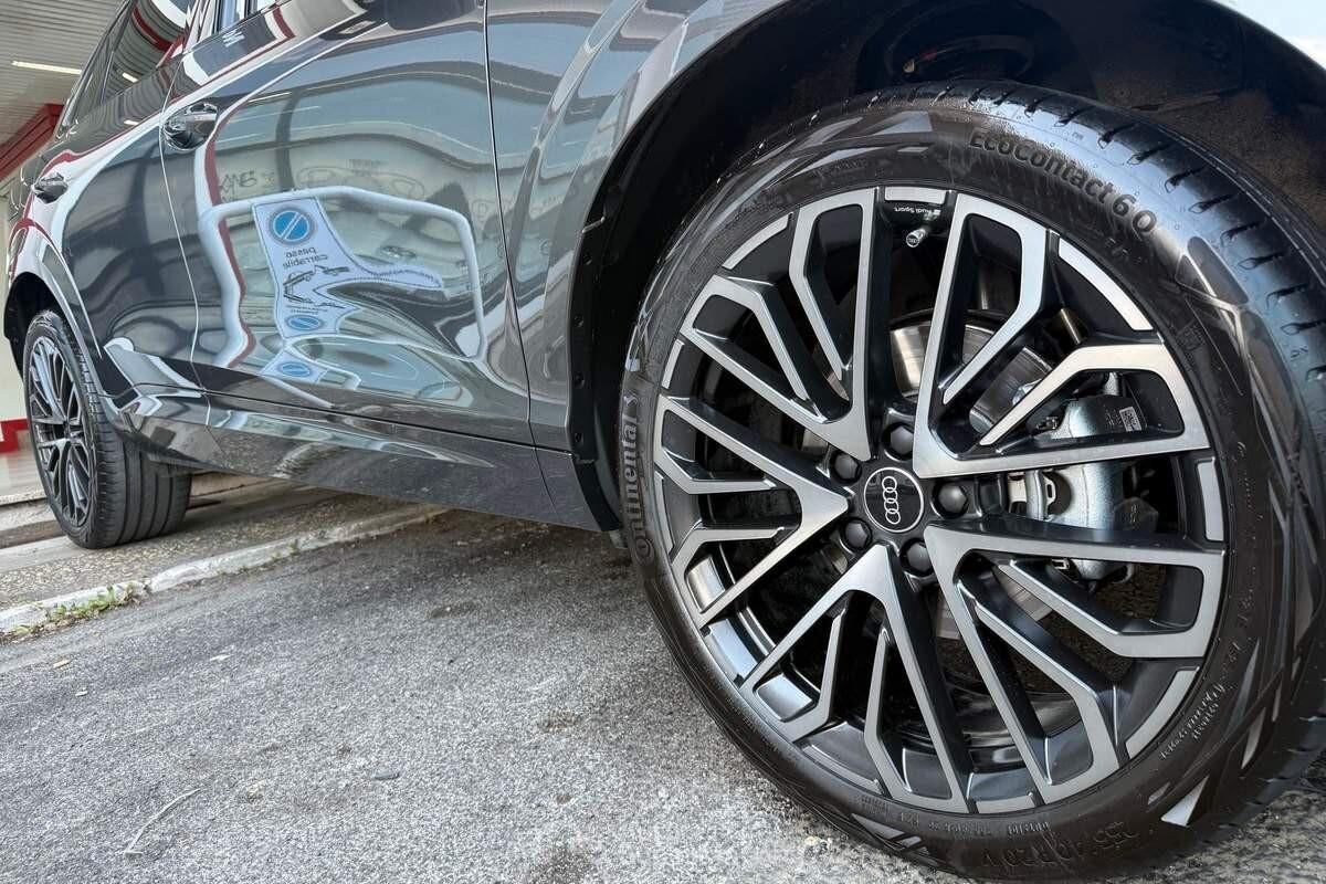 Audi Q3 e-hybrid 200 kW S tronic Business Advanced