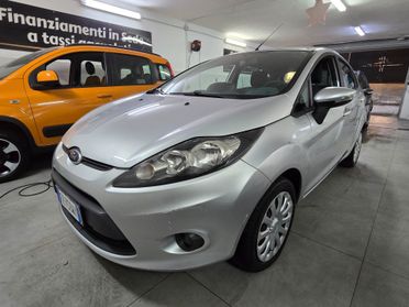 FORD FIESTA 5 PORTE 1.4 GPL 2011 PERFETTA DI TUTTO