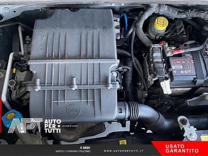 Lancia Ypsilon Ypsilon 1.2 8v Elefantino ecochic Gpl 69cv my14