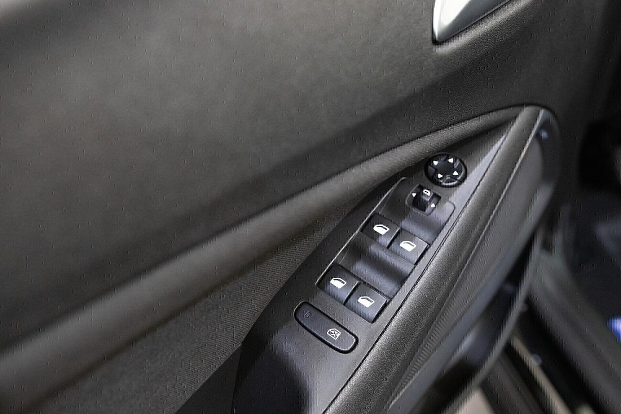 Opel Crossland X 1.2 T 110cv GS-LINE - Full LED