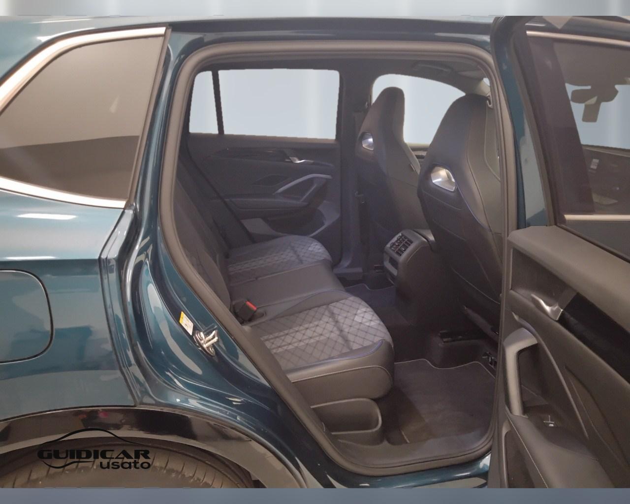 VOLKSWAGEN Tiguan III 2024 - Tiguan 2.0 tdi R-Line 150cv dsg