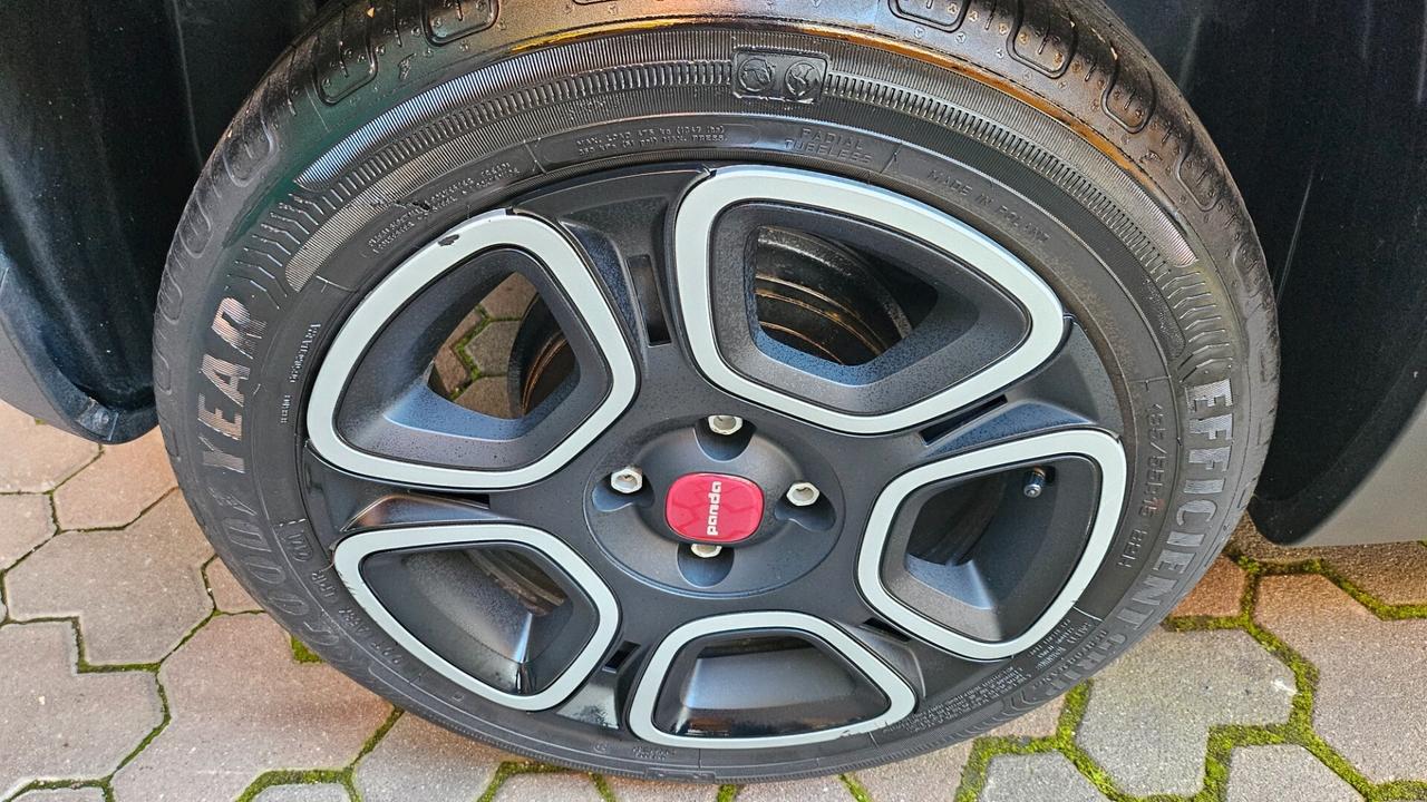 Fiat Panda 1.0 IBRIDA city life Targa GH355HY