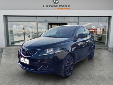 Lancia Ypsilon III 1.0 firefly hybrid Gold s&s 70cv Con CARPLAY