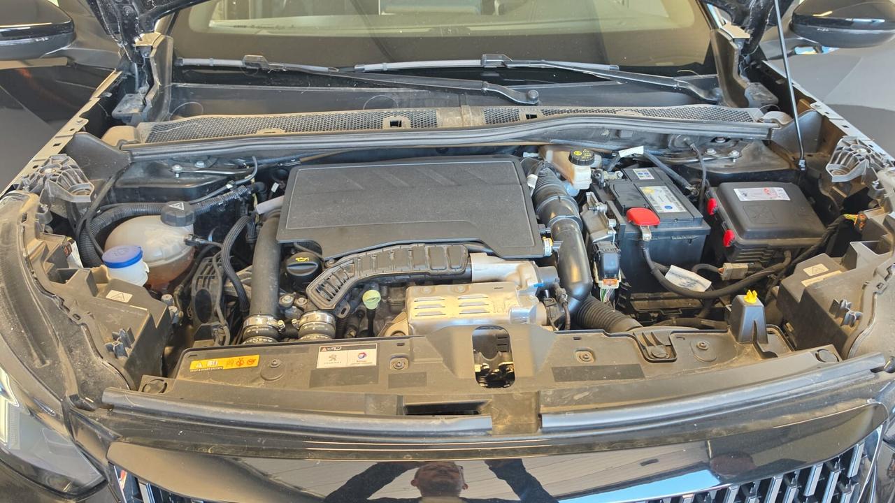 Peugeot 2008 PureTech 130 S&S GT Line