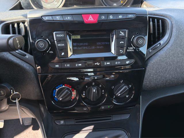 LANCIA Ypsilon Ypsilon 1.0 FireFly 5 porte S&S Hybrid Silver Plus