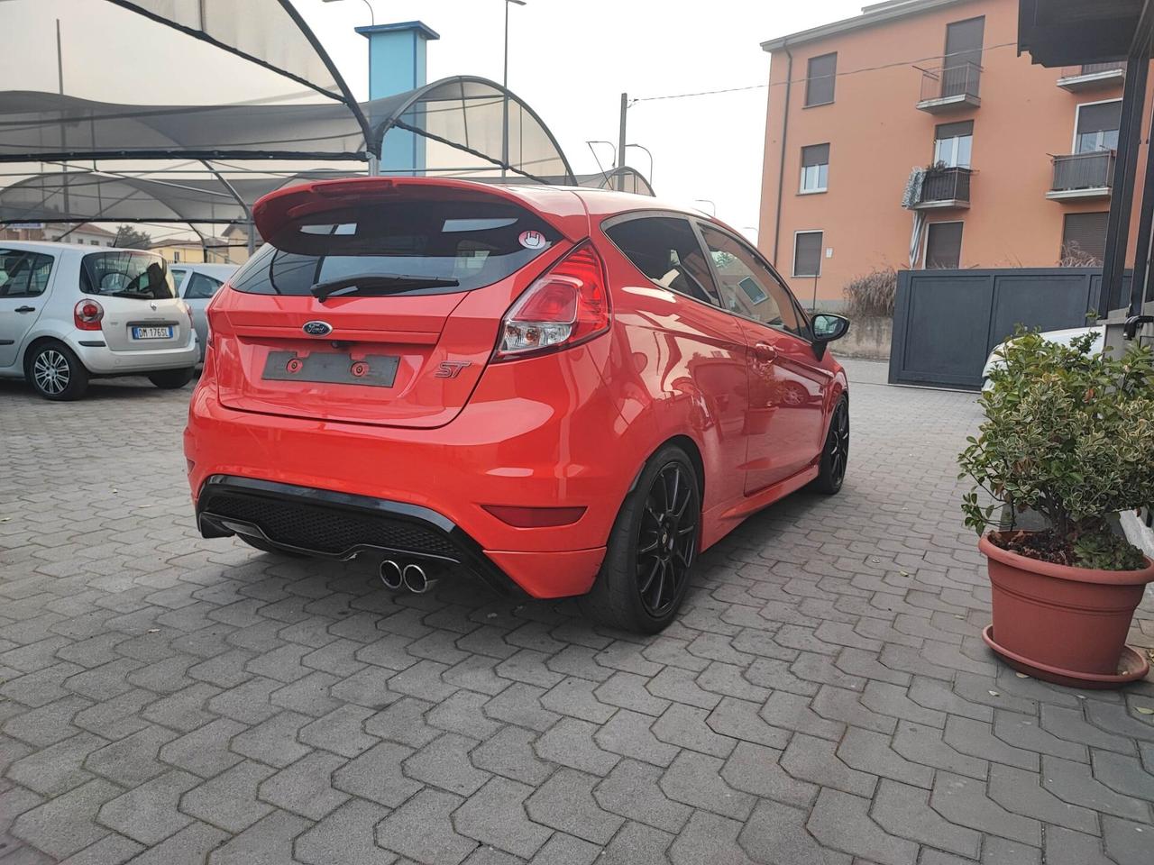 Ford Fiesta 1.6 182CV 3 porte ST