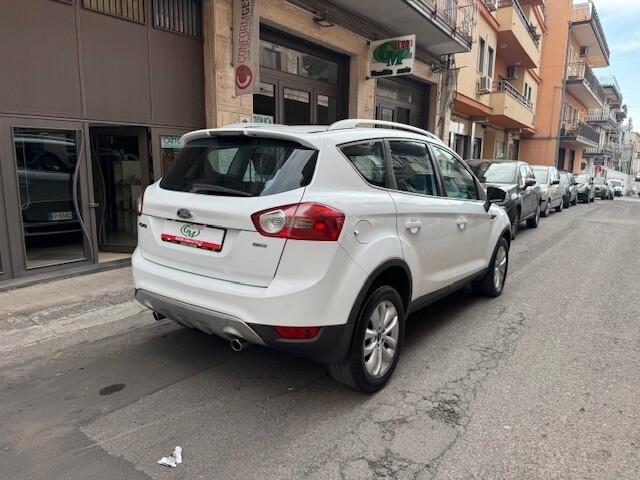 Ford Kuga 2.0 TDCi 136 CV 4WD Titanium