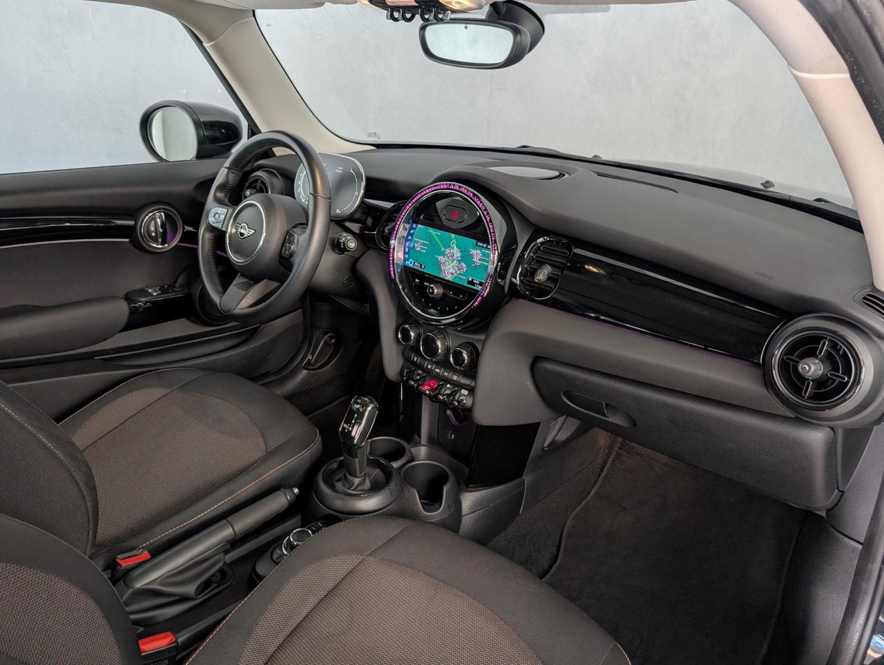 Mini 1.5 Cooper Automatic Essential