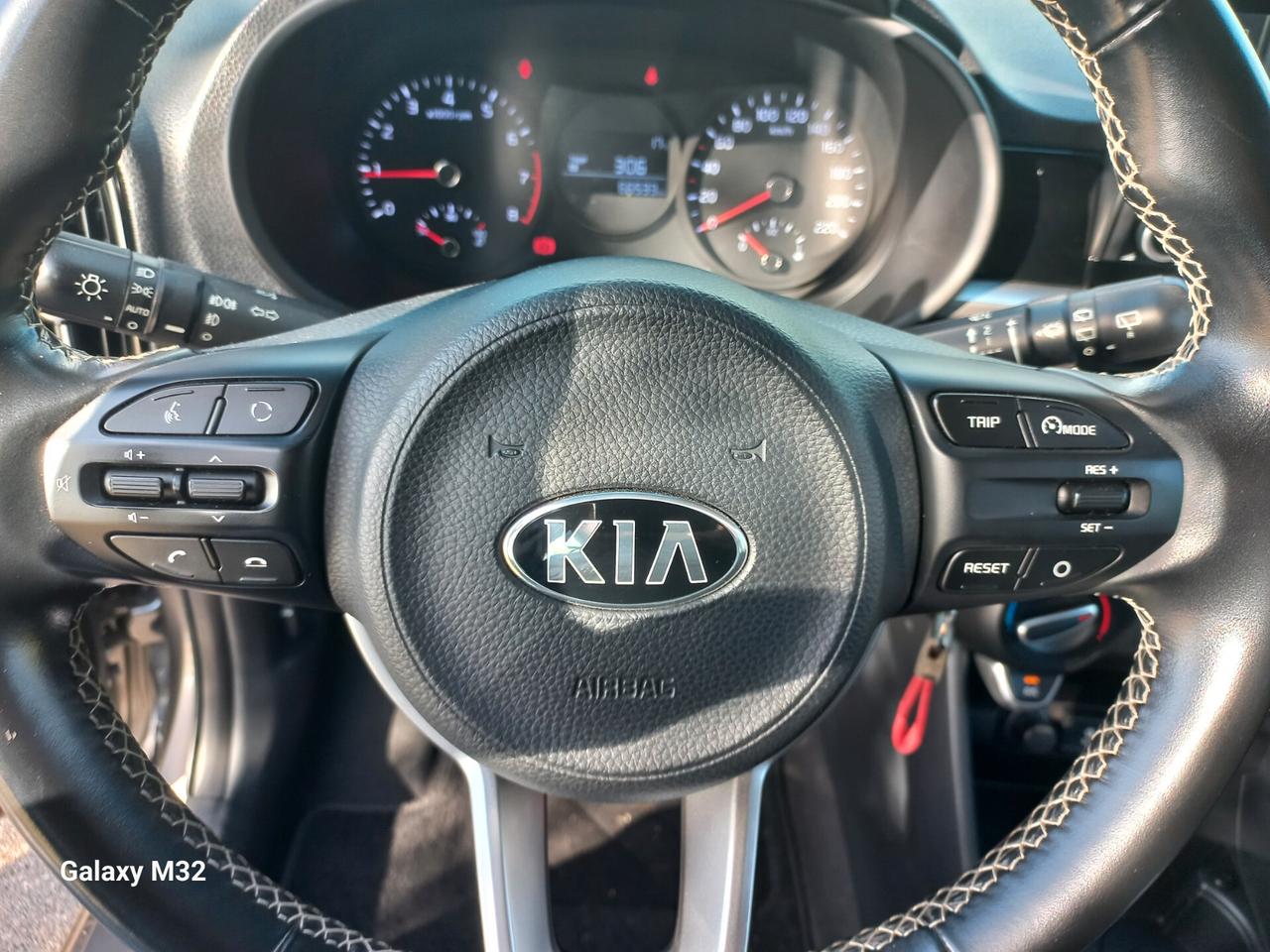 Kia Picanto 1.0 12V 5 porte Cool
