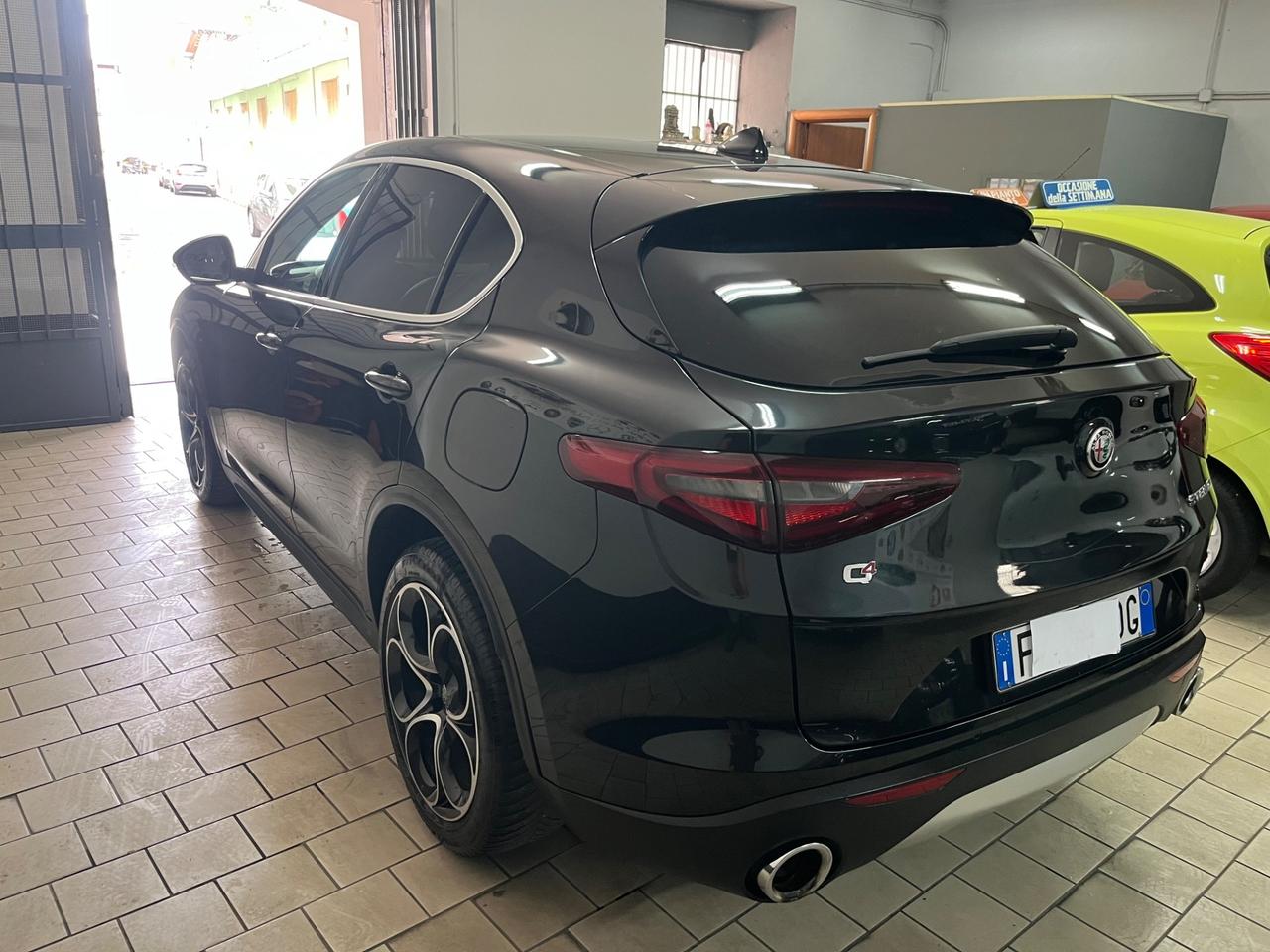 Alfa Romeo Stelvio 2.2 210 CV AT8 Q4 Executive