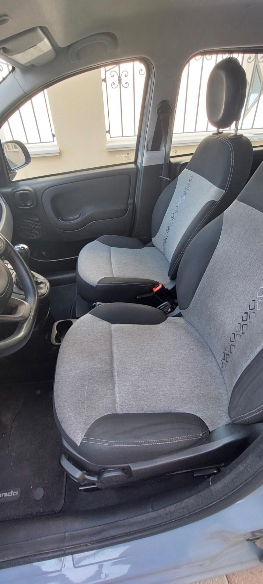 PANDA 1,3 MTJ DIESEL 95 CV MODELLO LOUNGE LEGA TELEFONO 5 POSTI IMPECCABILE