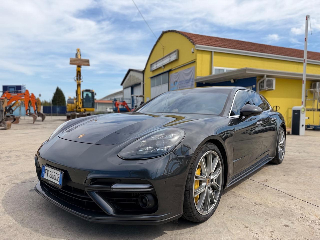 Porsche Panamera 4.0 Turbo S E-Hybrid Sport Turismo