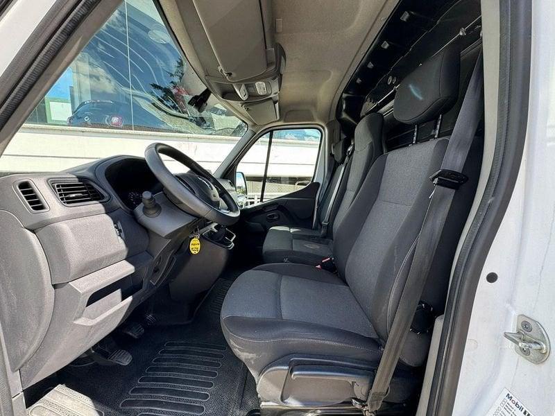 Renault Master T33 2.3 dci 135cv L2H2 Ice