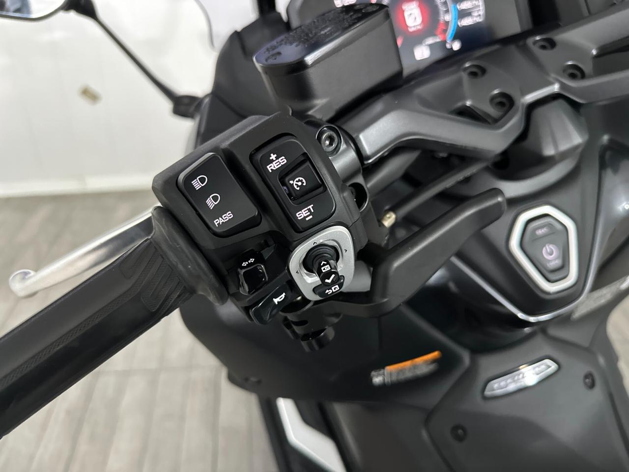 Yamaha T-Max 560 Tech MAX