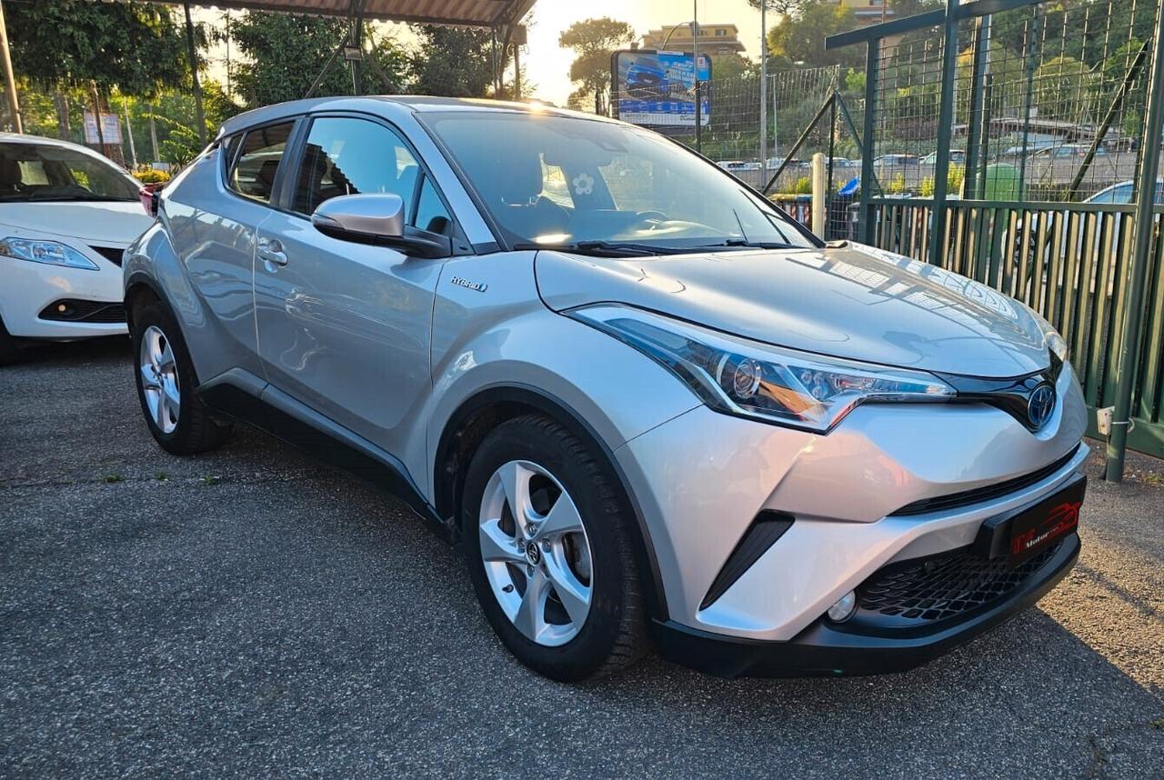 Toyota C-HR 1.8 Hybrid E-CVT Active