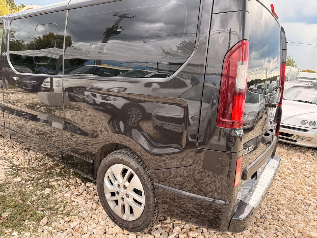 Opel Vivaro 29 1.6 BiTurbo S&S EcoFLEX PC-TN Combi