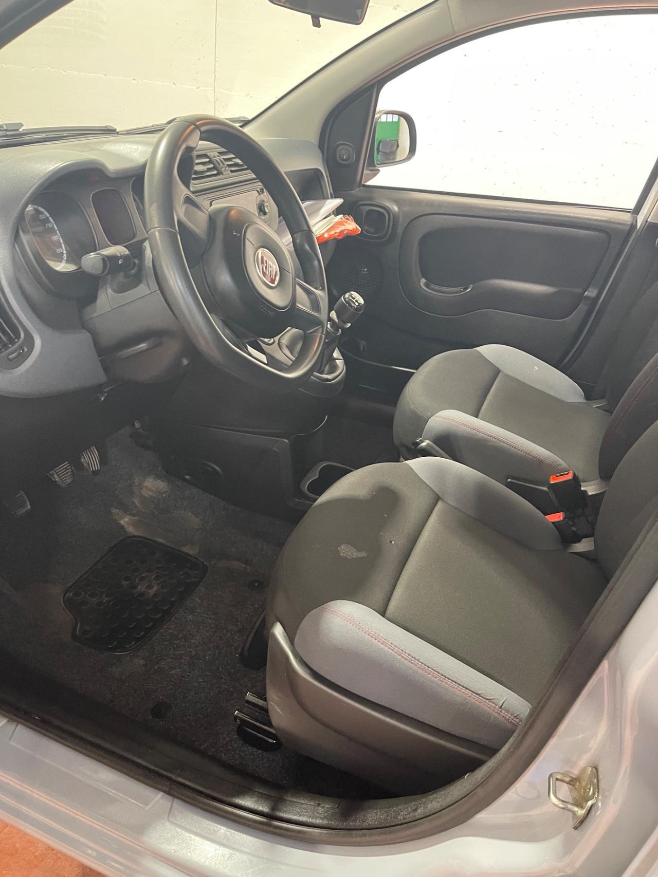 Fiat Panda 1.2 Lounge SI NEOPATENTATI