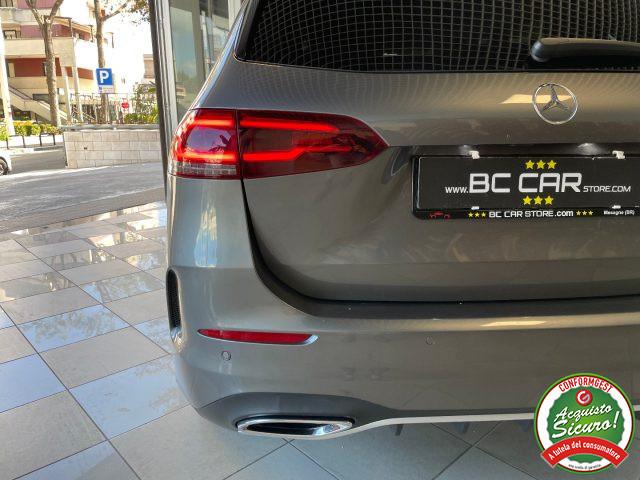 MERCEDES-BENZ B 180 d Auto Premium AMG *PACK LUCI