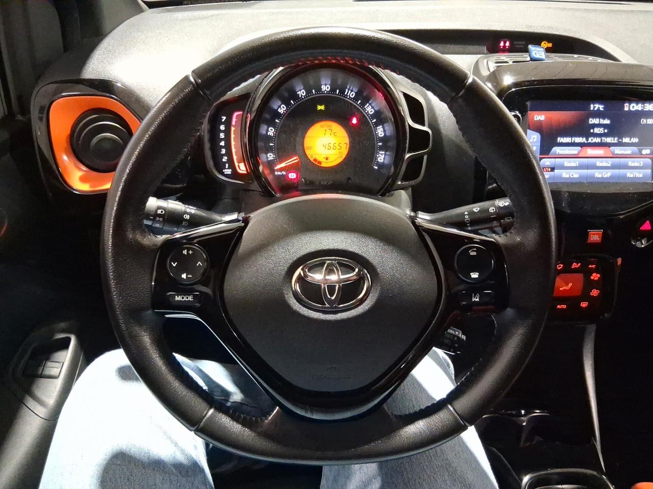 Toyota Aygo Connect 1.0 VVT-i 72 CV 5 porte x-music