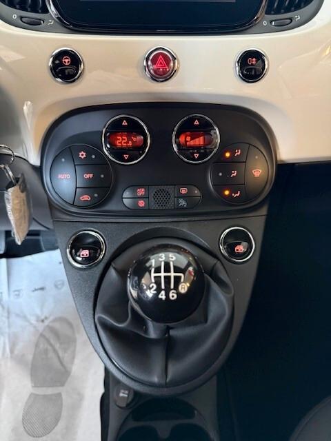 FIAT 500 1.0 HYBRID 69CV DOLCE VITA PARI AL NUOVO ADATTA A NEO PATENTATI
