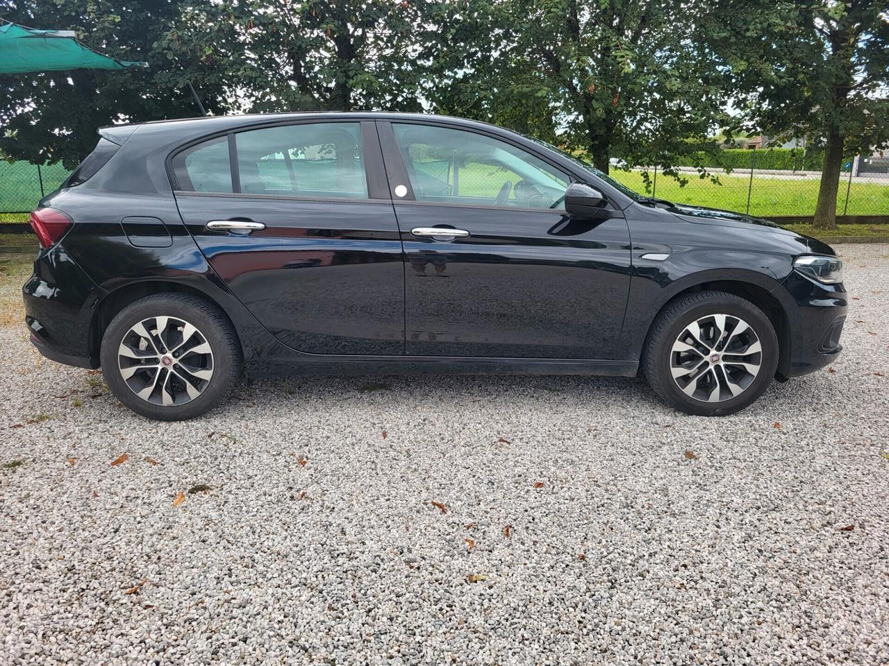 Fiat Tipo 1.3 MJT MIRROR