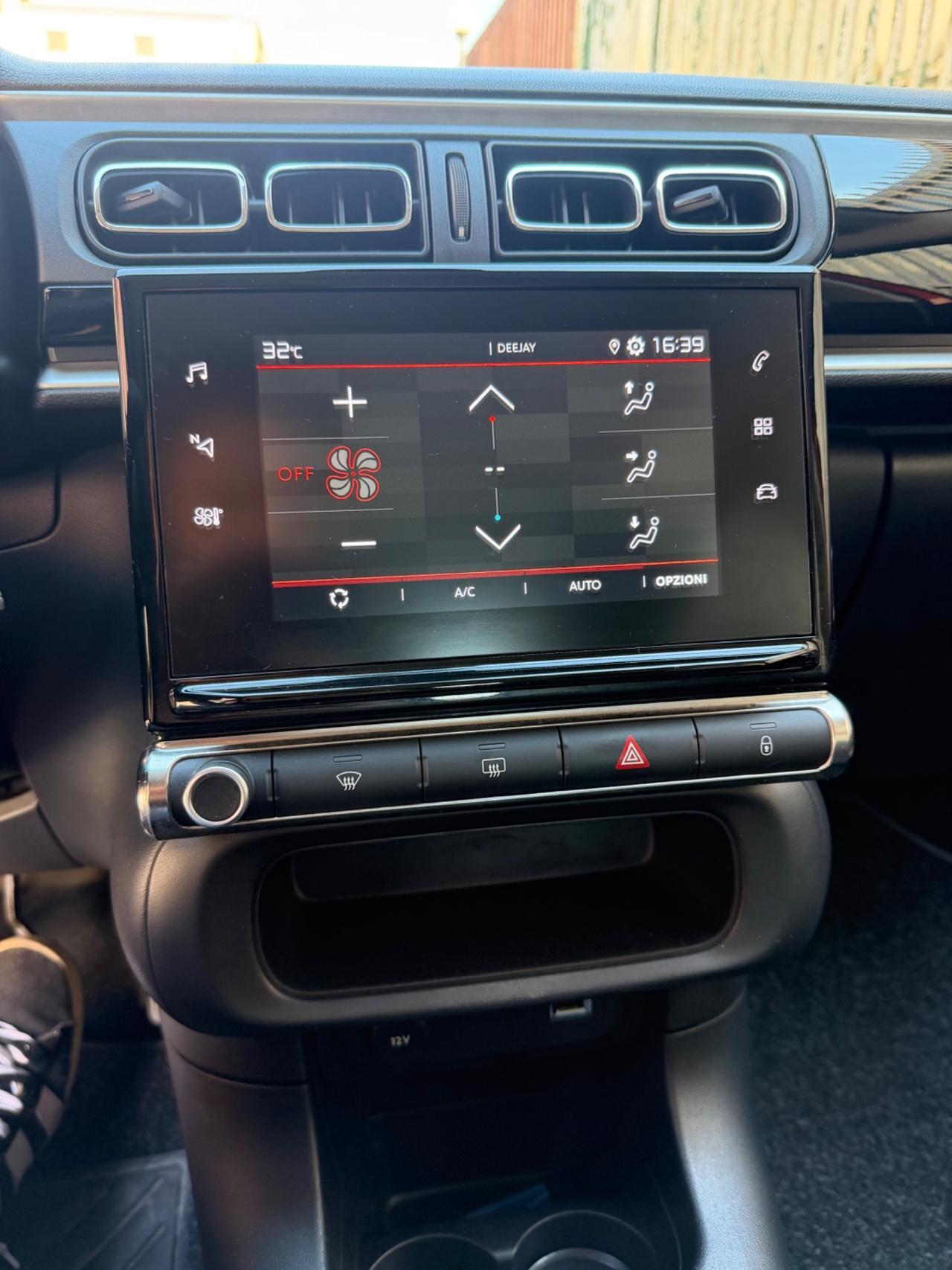 Citroen C3 PureTech 83 S&S Shine