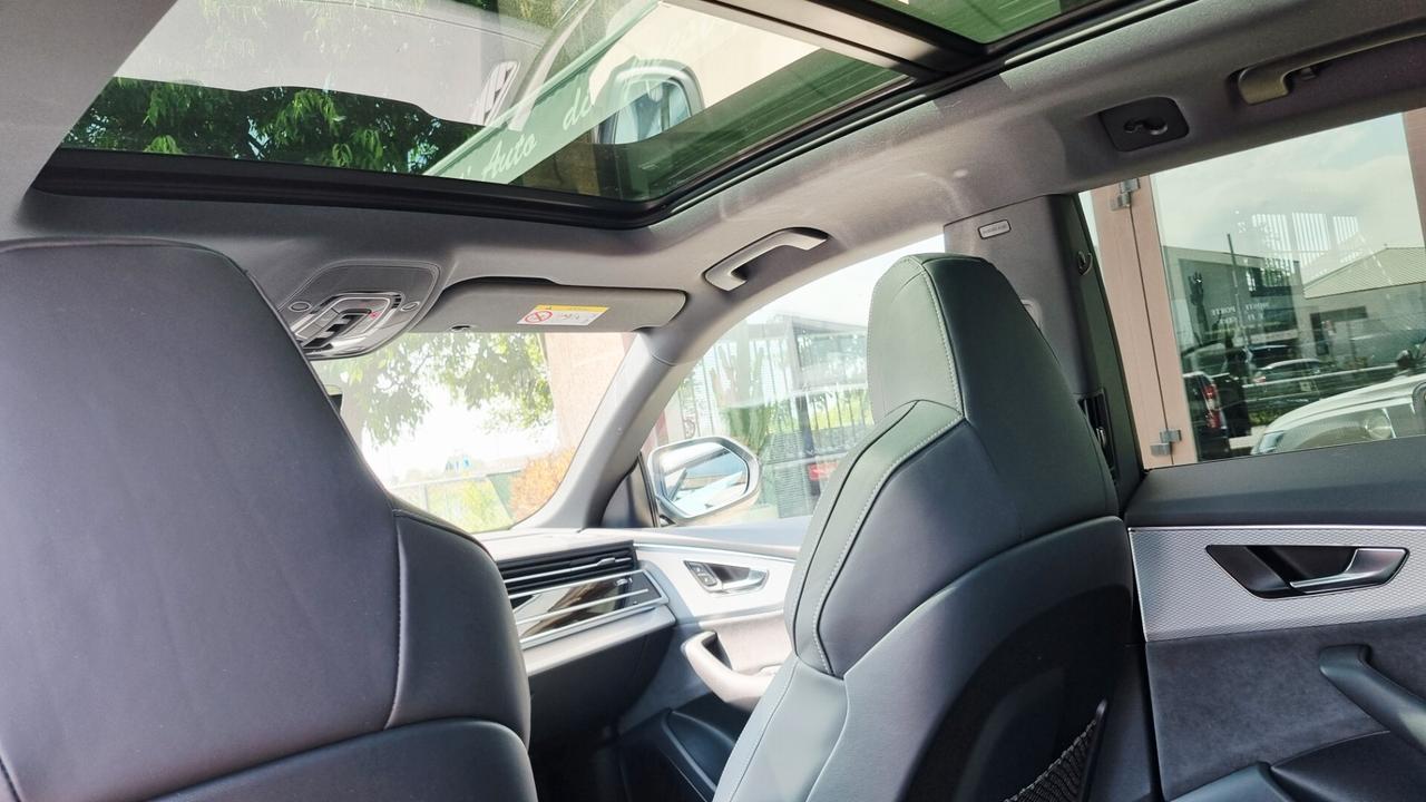 Audi SQ8 Q8 SUV 55 TFSI quattro tiptronic S line edition