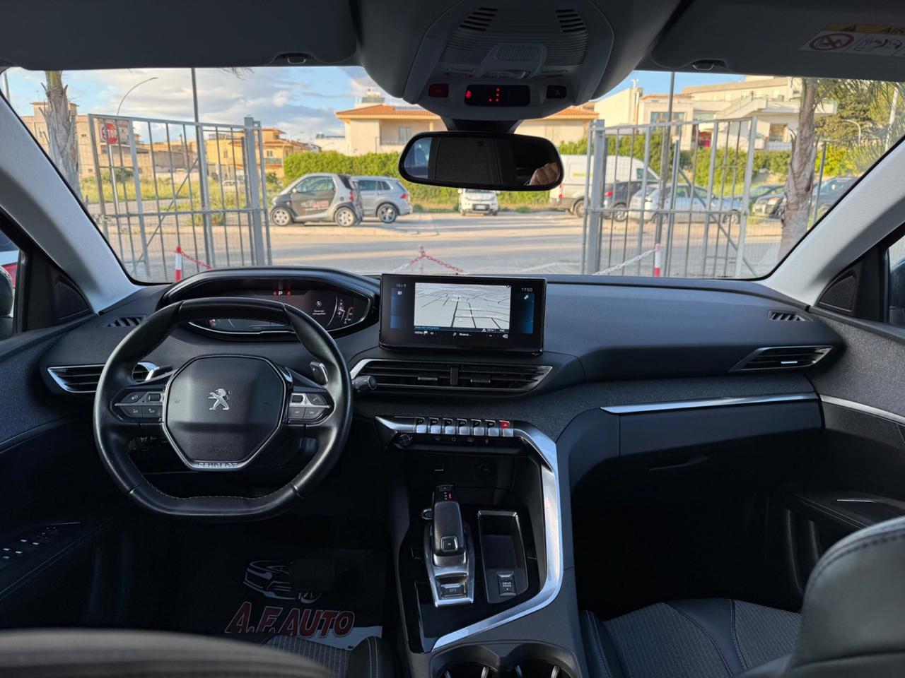 Peugeot 3008 BlueHDi 130 S&S EAT8 Allure