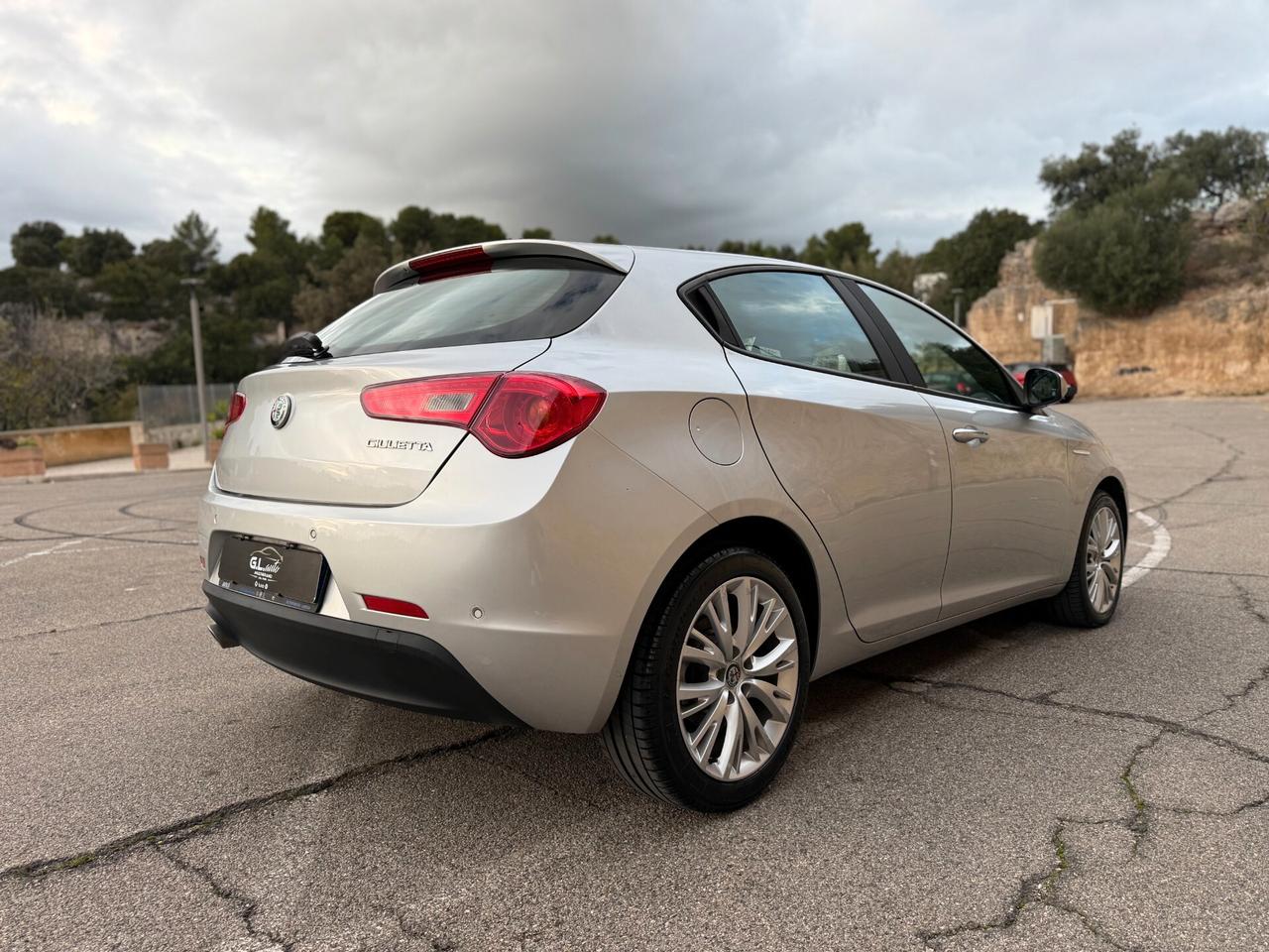 Alfa Romeo Giulietta/1.6 120CV/LED/CERCHI 17"/NEOPATENTATI
