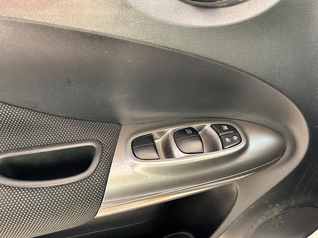 Nissan Juke 1.6 Visia Zero 90.000KM | NEOPATENTATI!