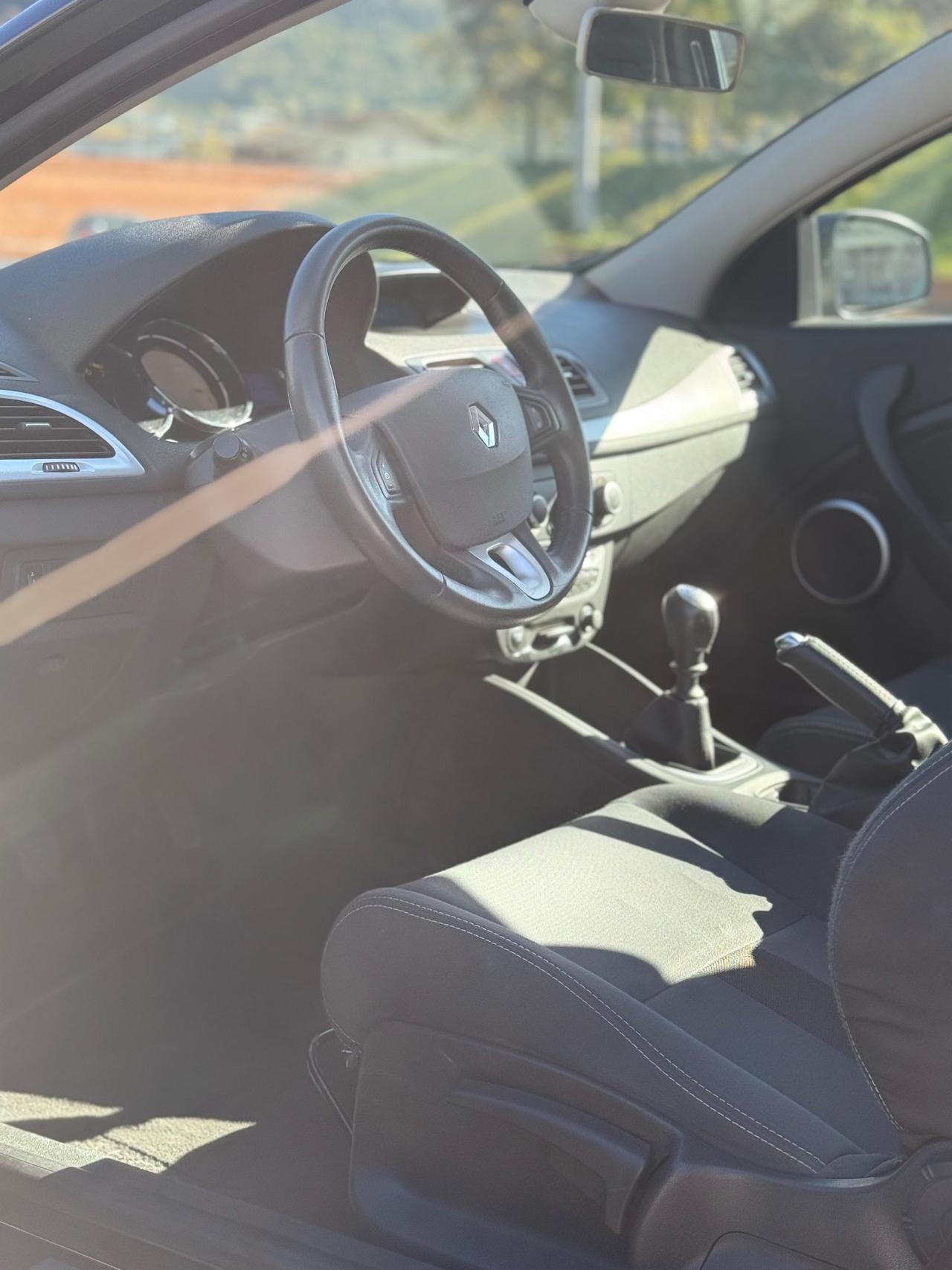 Renault Megane Mégane Coupé OK NEOPATENTATI